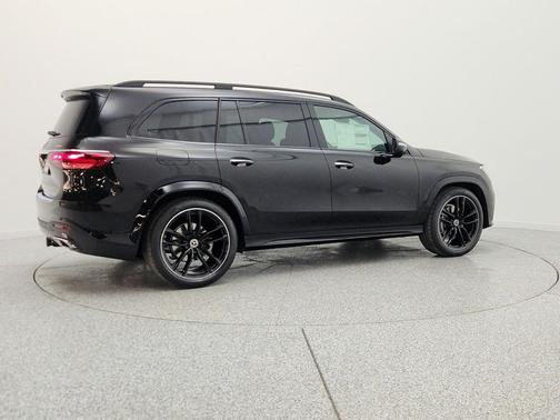 Black 2026 Mercedes-Benz GLS 450 4MATIC