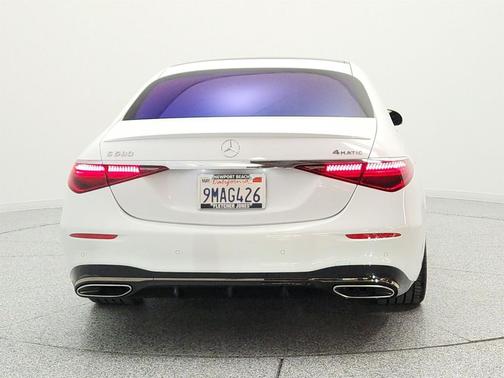 MANUFAKTUR Moonlight White Metallic 2024 Mercedes-Benz S-Class 4MATIC