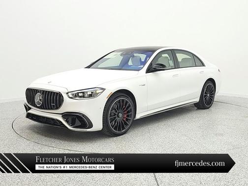 MANUFAKTUR Moonlight White Magno 2026 Mercedes-Benz AMG S 63 E 4MATIC