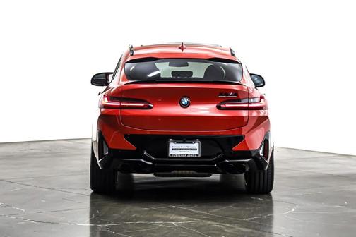 2022 BMW X4 M AWD