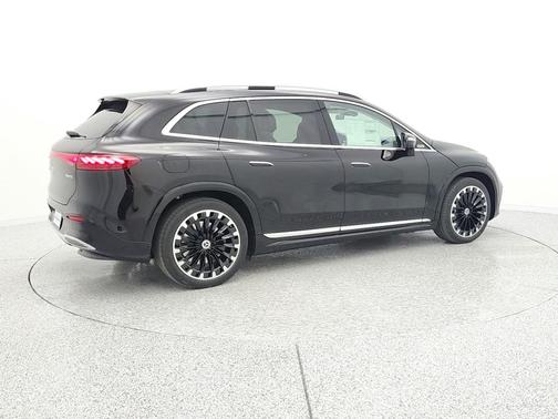 Black 2026 Mercedes-Benz EQS 400 EQS 400