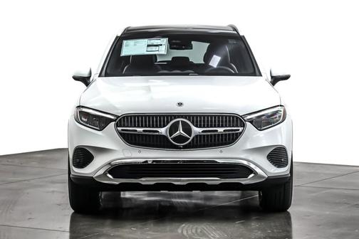 2026 Mercedes-Benz GLC 300 Base