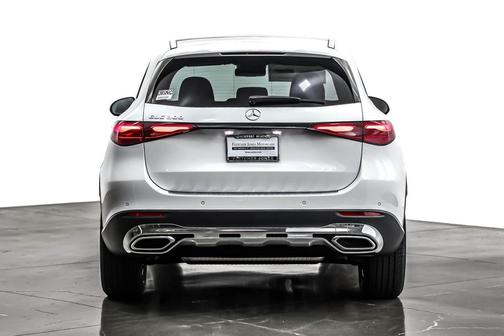 2026 Mercedes-Benz GLC 300 Base