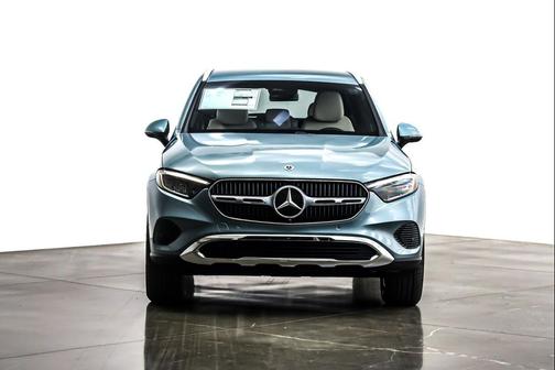 2026 Mercedes-Benz GLC 300 Base