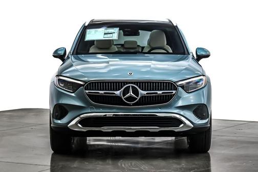 2026 Mercedes-Benz GLC 300 Base