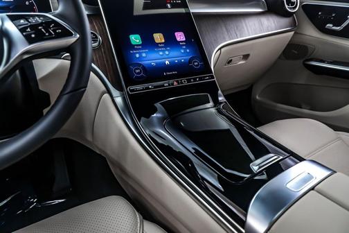 2026 Mercedes-Benz GLC 300 Base
