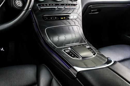 2022 Mercedes-Benz GLC 300 Base