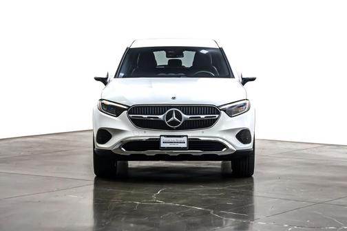 2025 Mercedes-Benz GLC 300 Base