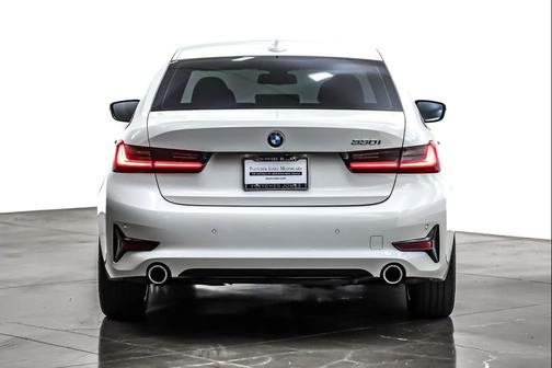 2019 BMW 330 330i