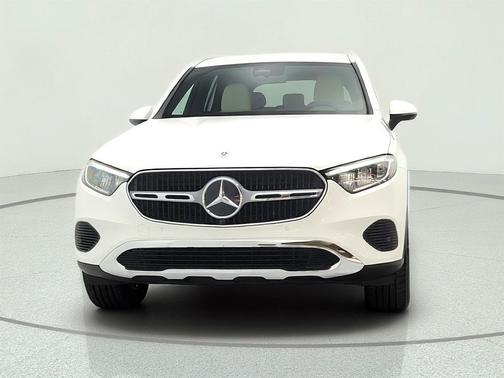 Polar White 2023 Mercedes-Benz GLC 300 Base