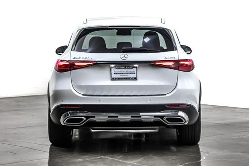 2025 Mercedes-Benz GLC 350e Base