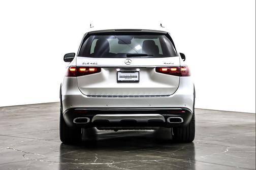 2024 Mercedes-Benz GLS 450 4MATIC