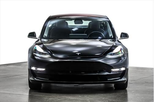 2017 Tesla Model 3 Long Range