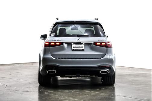 2026 Mercedes-Benz GLS 450 4MATIC