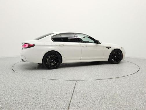 Alpine White 2021 BMW M5 Base