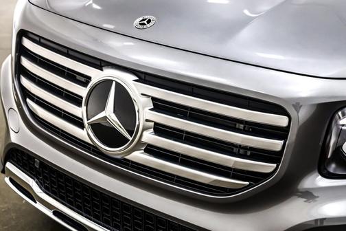 2026 Mercedes-Benz GLB 250 Base