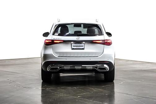 2026 Mercedes-Benz GLC 300 Base