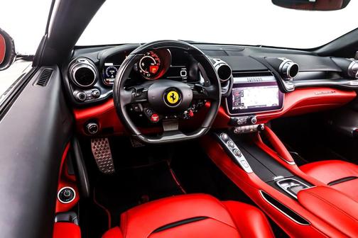 2019 Ferrari GTC4Lusso T