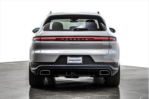 2024 Porsche Cayenne AWD