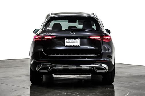 2026 Mercedes-Benz GLC 300 Base