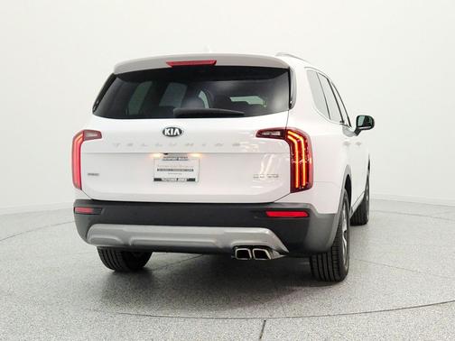 Glacial White Pearl 2021 Kia Telluride EX