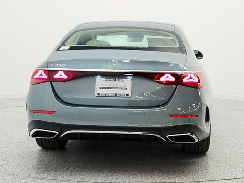 Verde Silver Metallic 2026 Mercedes-Benz E-Class E 350