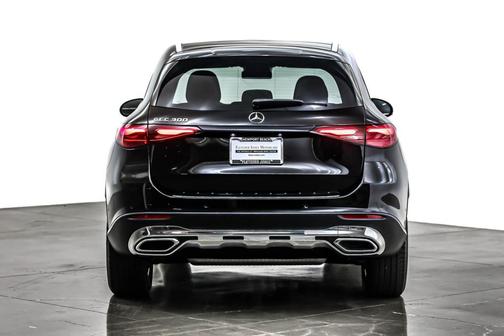 2023 Mercedes-Benz GLC 300 Base