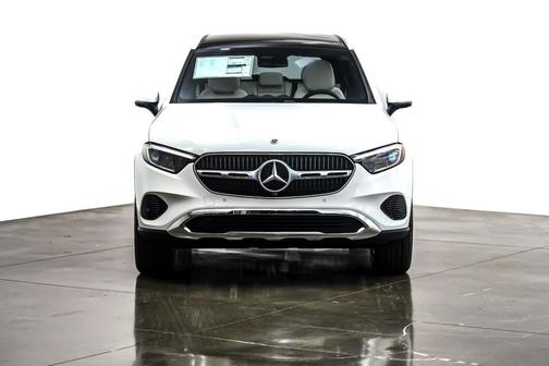 2026 Mercedes-Benz GLC 300 Base