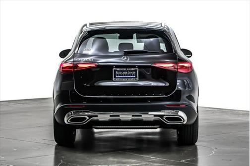 2025 Mercedes-Benz GLC 300 Base