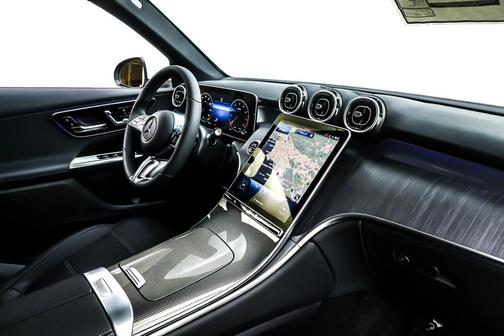 Cirrus Silver Metallic 2026 Mercedes-Benz GLC 300 Base
