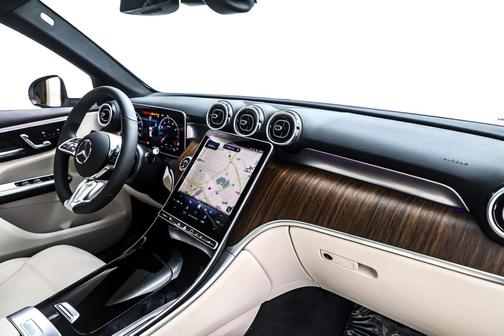 2026 Mercedes-Benz GLC 300 Base