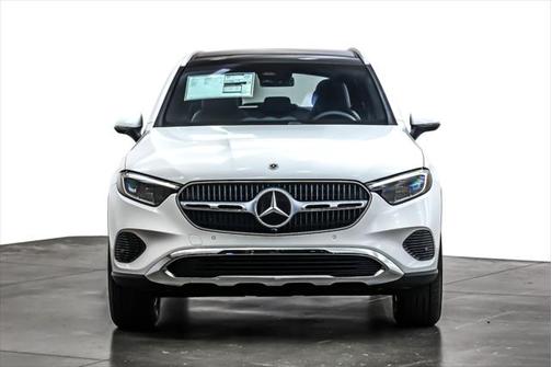 2025 Mercedes-Benz GLC 300 Base