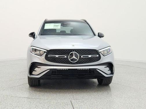 Cirrus Silver Metallic 2026 Mercedes-Benz GLC 300 Base