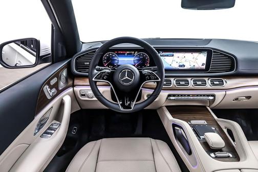 2025 Mercedes-Benz GLS 450 4MATIC