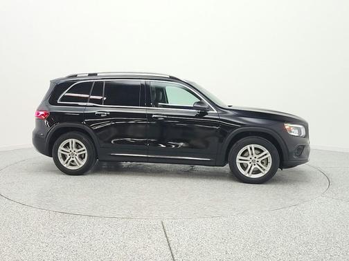 Night Black 2022 Mercedes-Benz GLB 250 Base
