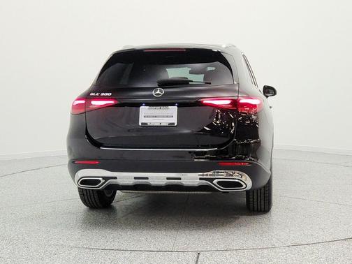 Black 2023 Mercedes-Benz GLC 300 Base