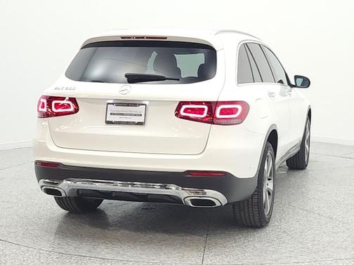 Polar White 2022 Mercedes-Benz GLC 300 Base