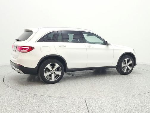 Polar White 2022 Mercedes-Benz GLC 300 Base