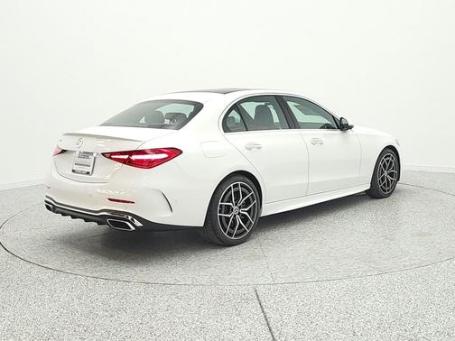 MANUFAKTUR Moonlight White Metallic 2026 Mercedes-Benz C-Class C 300