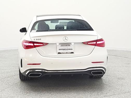 MANUFAKTUR Moonlight White Metallic 2026 Mercedes-Benz C-Class C 300