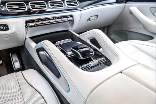 2022 Mercedes-Benz Maybach GLS 600 4MATIC