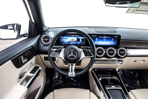 2026 Mercedes-Benz GLB 250 Base