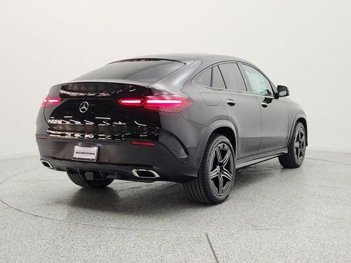 Black 2026 Mercedes-Benz GLE 450 4MATIC