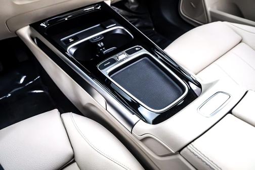 2026 Mercedes-Benz GLB 250 Base