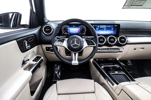 2026 Mercedes-Benz GLB 250 Base