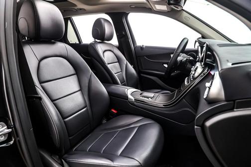 2021 Mercedes-Benz GLC 300 Base