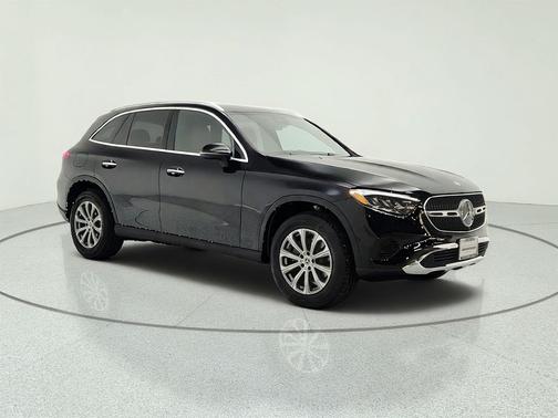 Black 2026 Mercedes-Benz GLC 300 Base