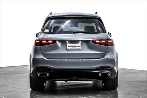 2025 Mercedes-Benz GLS 450 4MATIC
