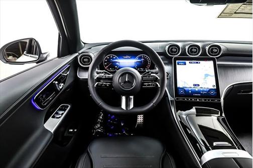 2025 Mercedes-Benz GLC 350e Base