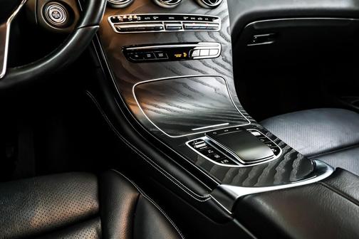 2021 Mercedes-Benz GLC 300 Base